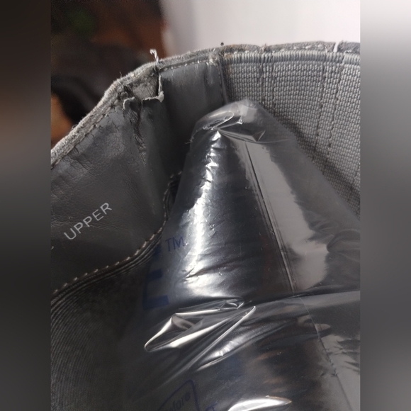 Bella Vita gray women's small heel size 7.5 boots - Picture 7 of 12